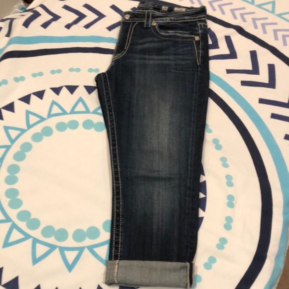 Miss Me Boyfriend Capris! - Picture 7 of 7